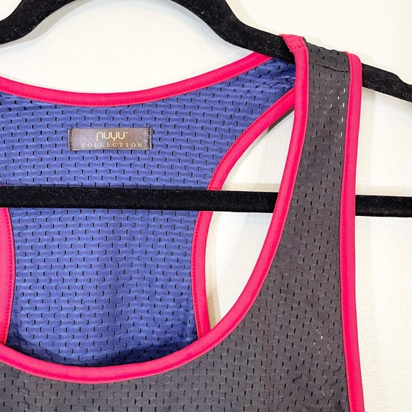 Wonder Woman Women's Scoop Neck Double Layer Mesh Muscle Tank Top Medium NWT - Picture 4 of 9